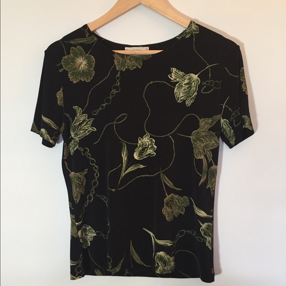 MUST GO Dark Floral Stretchy Vintage Tshirt 90s - Picture 7 of 10